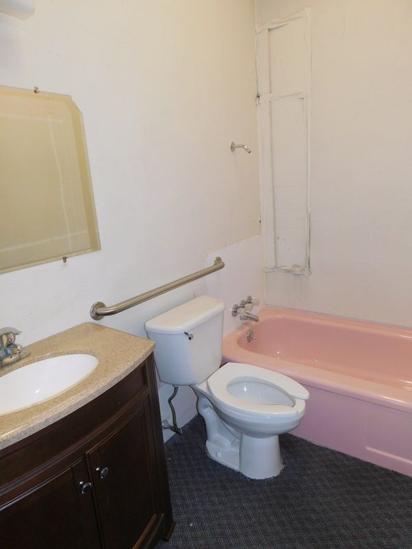805 E Main St, Farmington, NM 87401